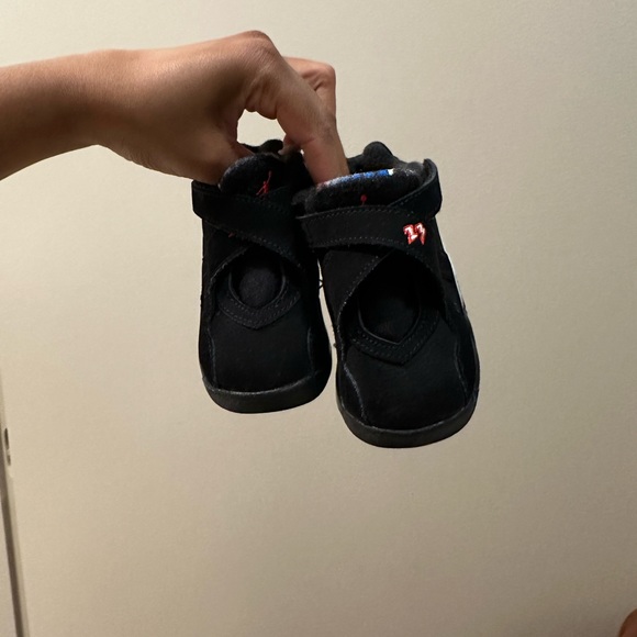 Jordan 8 - Picture 2 of 3